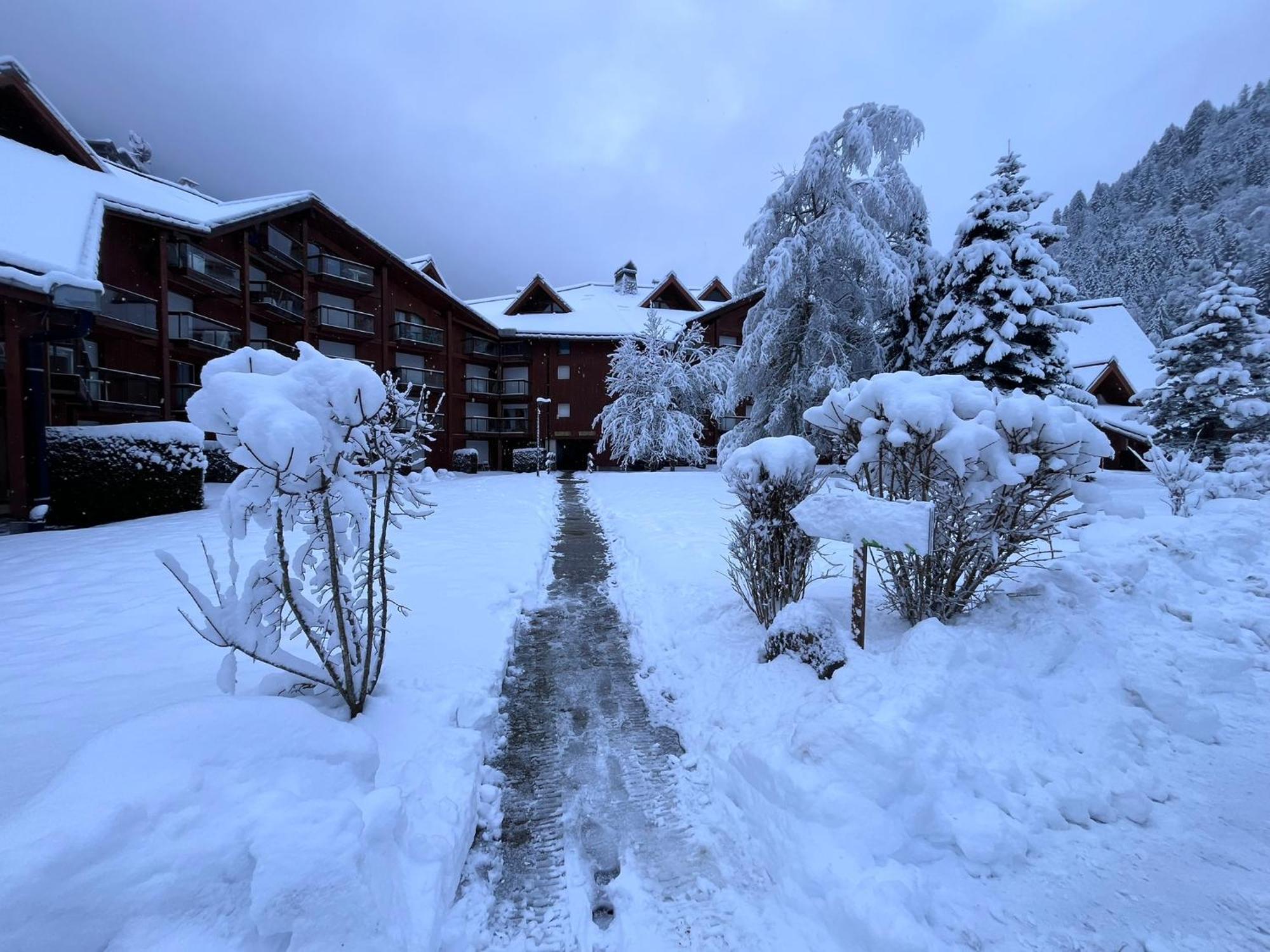 Appartement Aux Pieds Des Pistes En Plein Soleil à Les Contamines-Montjoie Extérieur photo